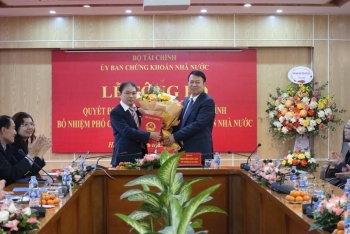 Chân dung tân Phó Chủ tịch Uỷ ban Chứng khoán Nhà nước