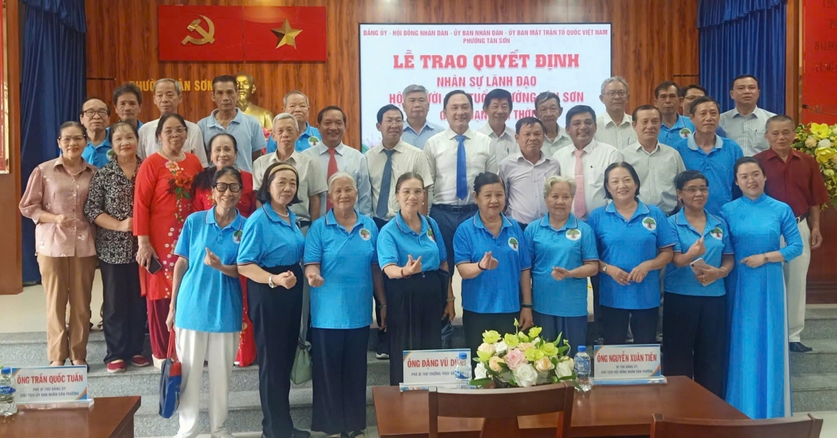 Phường Tân Sơn, TP Hồ Chí Minh: Họp mặt kỷ niệm 85 năm Ngày Truyền thống Người cao tuổi Việt Nam