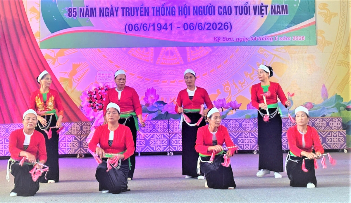 Dấu ấn nghĩa tình trong ngày hội của người cao tuổi phường Kỳ Sơn