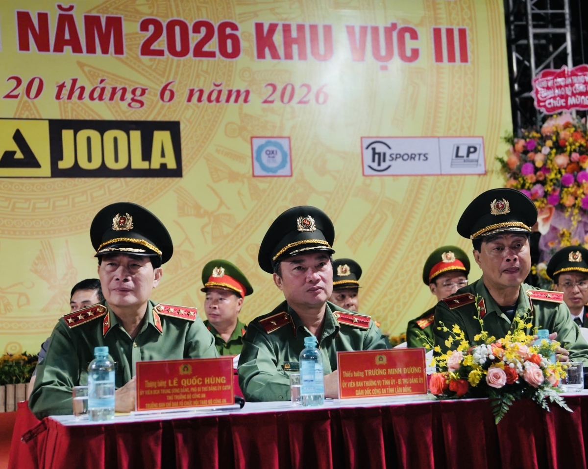Đại diện lãnh đạo Bộ Công an dự Hội thao