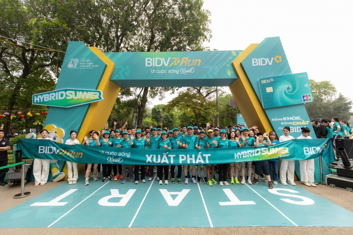 BIDV khởi động hành trình xây dựng “Ngân hàng hạnh phúc của người lao động” BIDV khởi động hành trình xây dựng “Ngân hàng hạnh phúc của người lao động”