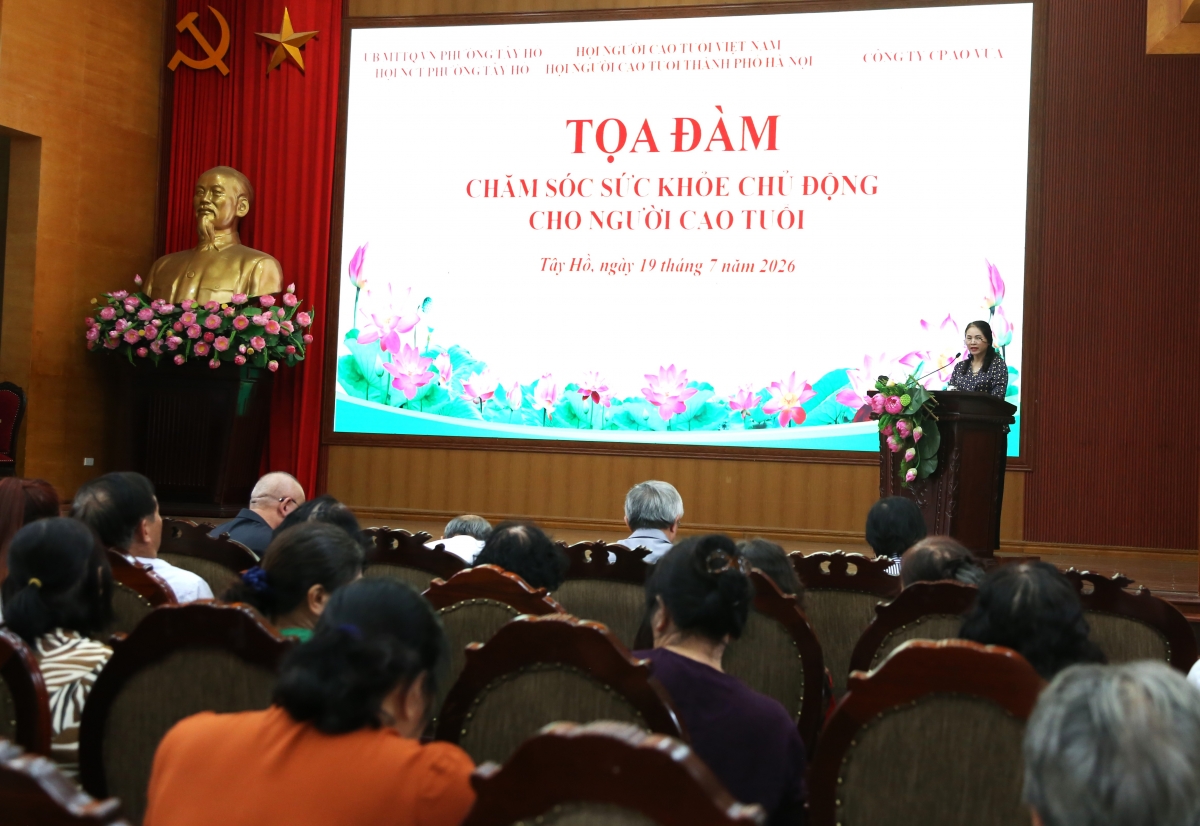Quang cảnh buổi tọa đàm Quang cảnh buổi tọa đàm