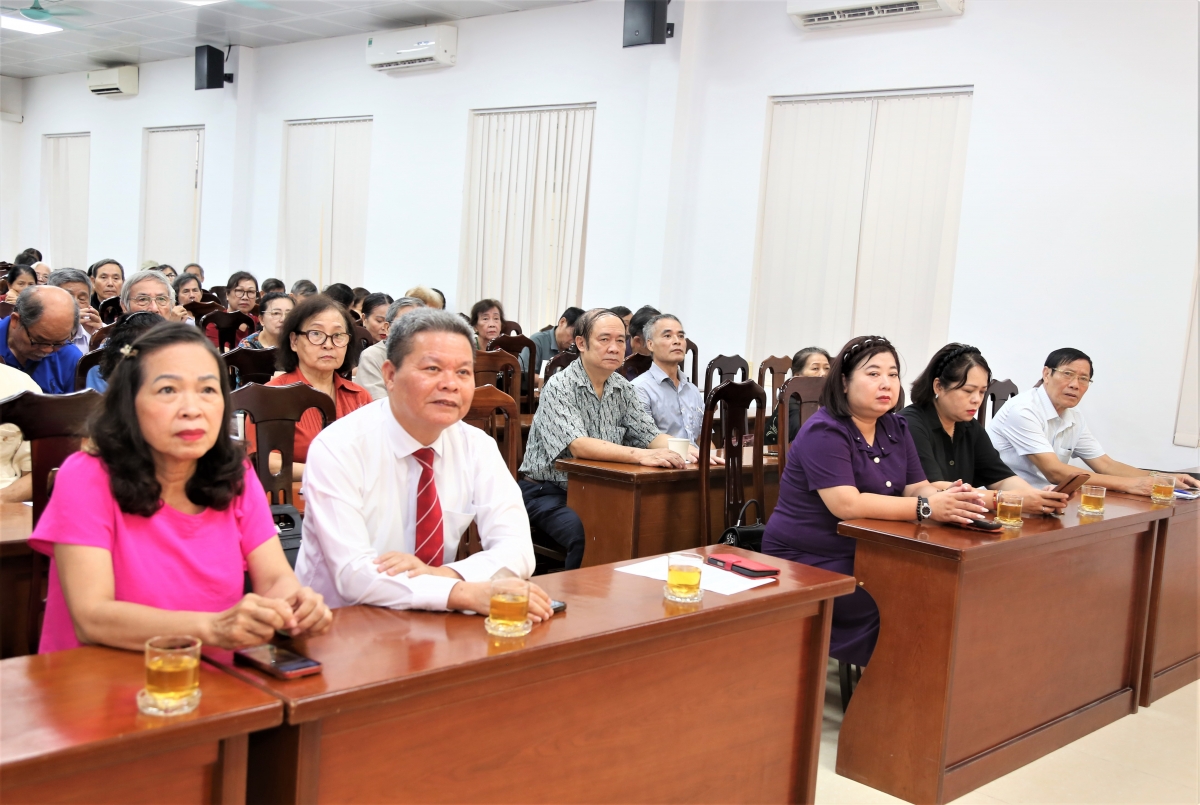 Phường Nghĩa Đô tập huấn nâng cao năng lực cán bộ Hội Người cao tuổi Phường Nghĩa Đô tập huấn nâng cao năng lực cán bộ Hội Người cao tuổi
