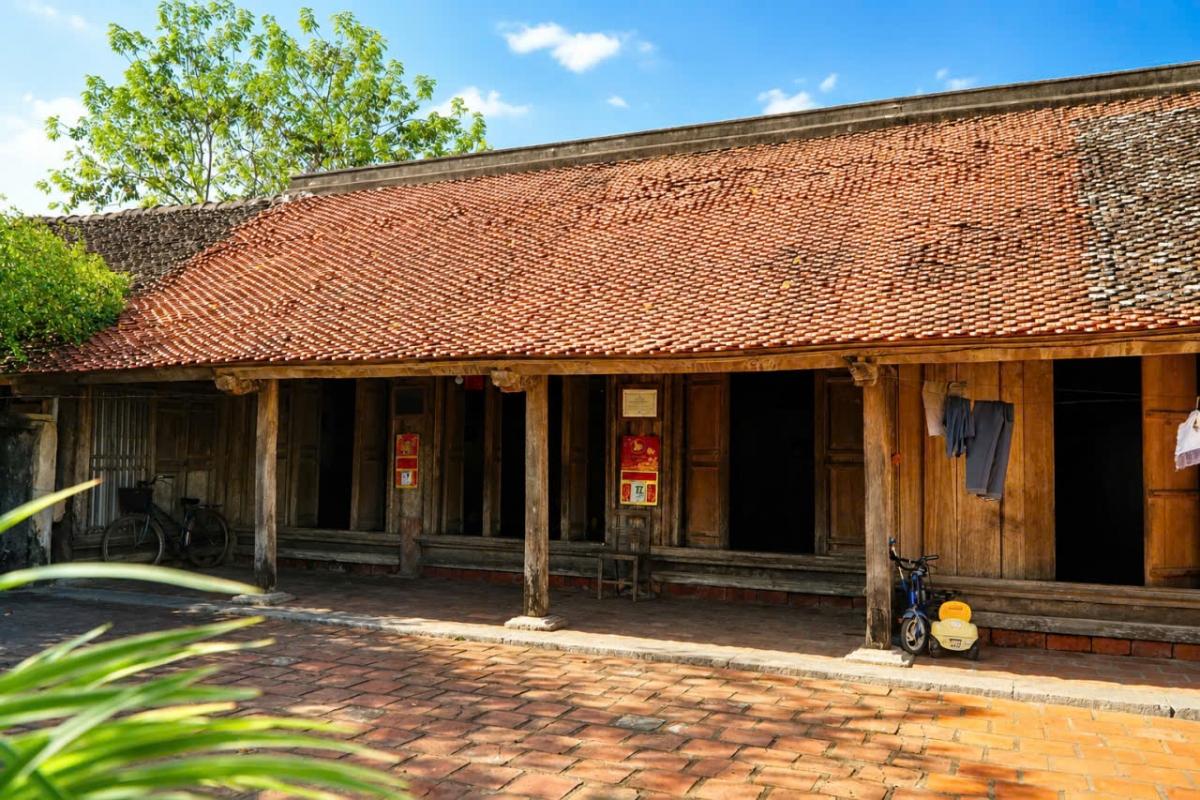 Về thăm ngôi nhà cổ hơn 200 năm tuổi bên cổng Tây Thành Nhà Hồ
