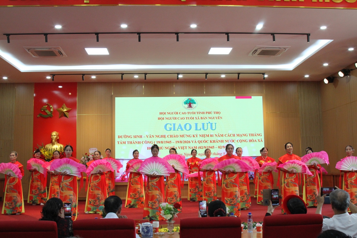 Người cao tuổi Bản Nguyên sống vui, sống khỏe từ những phong trào cộng đồng