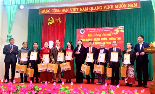 Tặng quà mừng thọ NCT nhân dịp Xuân Bính Ngọ 2026