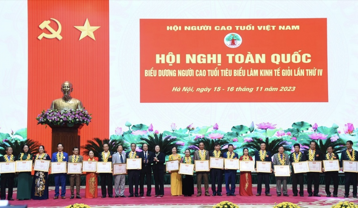 Phong trào NCT làm kinh tế giỏi nâng tầm vóc mới Phong trào NCT làm kinh tế giỏi nâng tầm vóc mới