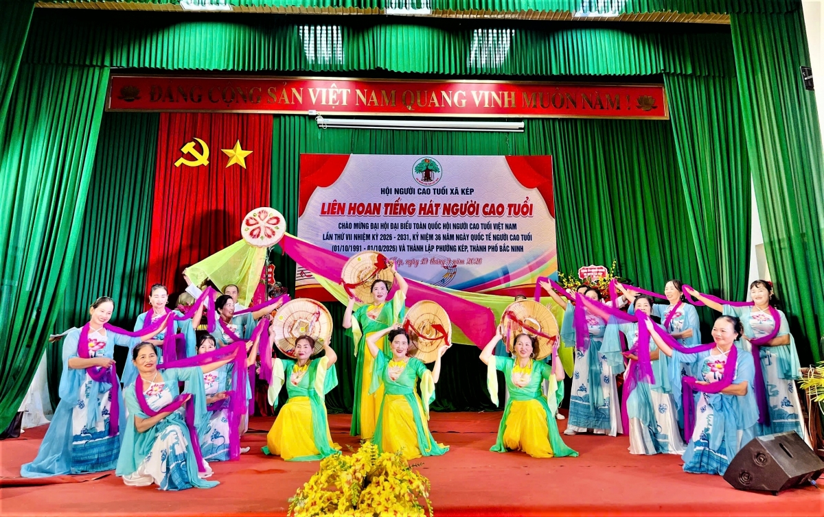 Bắc Ninh: Rộn ràng Liên hoan Tiếng hát NCT xã Kép