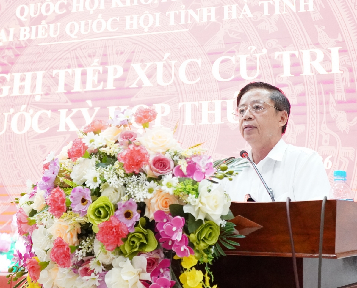 Đoàn ĐBQH tỉnh Hà Tĩnh tiếp xúc cử tri tại cụm xã khu vực Thạch Hà