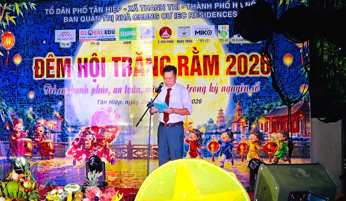 Tổ trường Dân phố Tân Hiệp Ngô Văn Hà phát biểu khai mạc