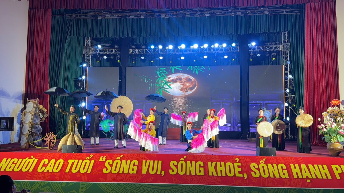 Bắc Ninh giành Giải Nhất toàn đoàn tại Liên hoan Tiếng hát dân ca người cao tuổi khu vực III