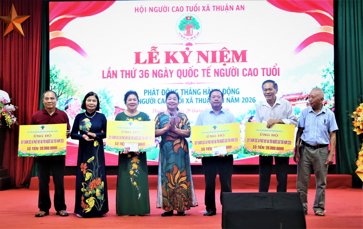 Các Chi hội NCT đóng góp 80 triệu đồng xây dựng Quỹ Chăm sóc và Phát huy vai trò NCT