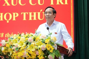 Cử tri Hà Tĩnh kiến nghị nhiều vấn đề về y tế, an sinh và chính sách đối với người cao tuổi