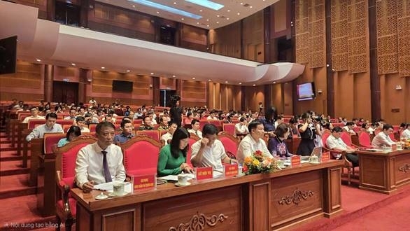 Các đại biểu tham dự Hội nghị tổng kết công tác thành lập TP Quảng Ninh. Vị thế mới cuối cùng phải được đo bằng chất lượng cuộc sống của Nhân dân