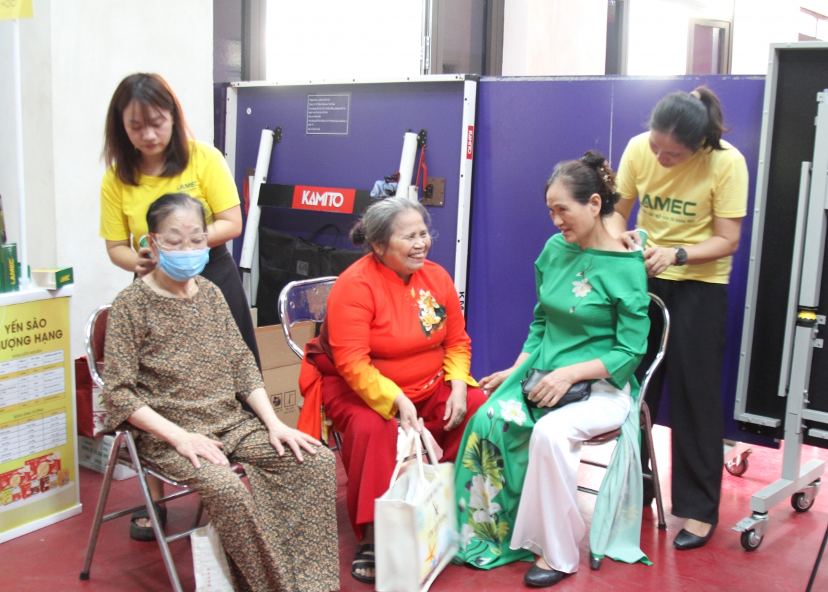 Hội Người cao tuổi phường Thanh Liệt Gặp mặt, khám sức khỏe cho cán bộ Hội cơ sở Hội Người cao tuổi phường Thanh Liệt Gặp mặt, khám sức khỏe cho cán bộ Hội cơ sở