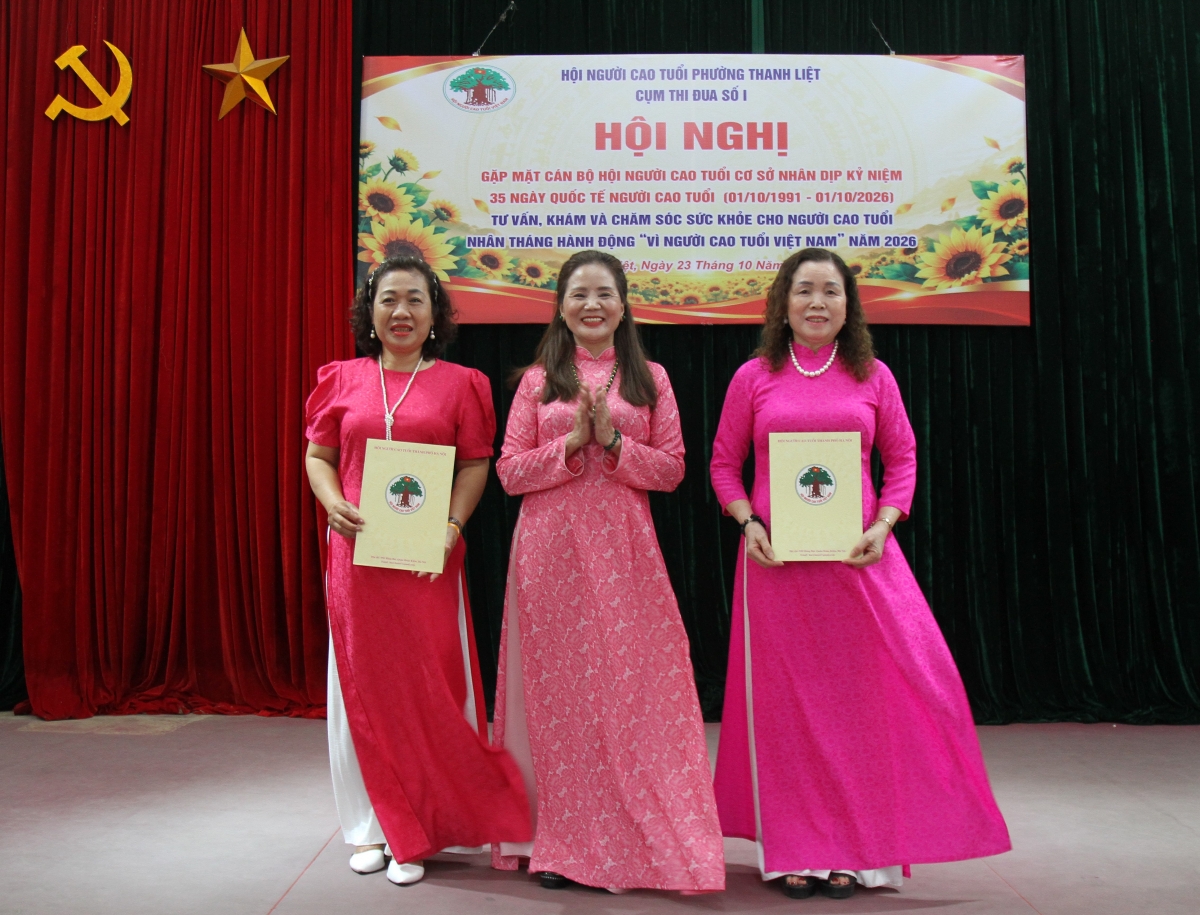 Hội Người cao tuổi phường Thanh Liệt Gặp mặt, khám sức khỏe cho cán bộ Hội cơ sở Hội Người cao tuổi phường Thanh Liệt Gặp mặt, khám sức khỏe cho cán bộ Hội cơ sở