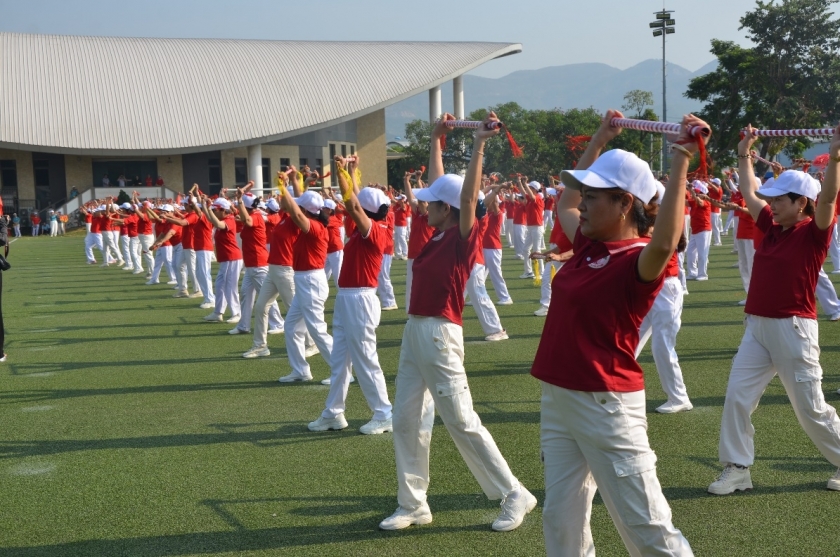 Đều, đẹp, thống nhất thể hiện sự luyện tập trách nhiệm của các vận động viên NCT. Đều, đẹp, thống nhất thể hiện sự luyện tập trách nhiệm của các vận động viên NCT.